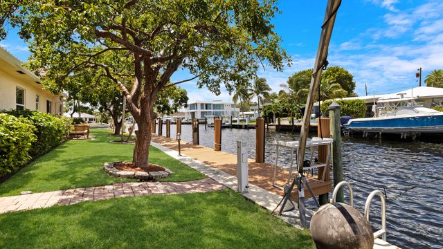 2761 SE 9TH Street, Pompano Beach, FL 33062