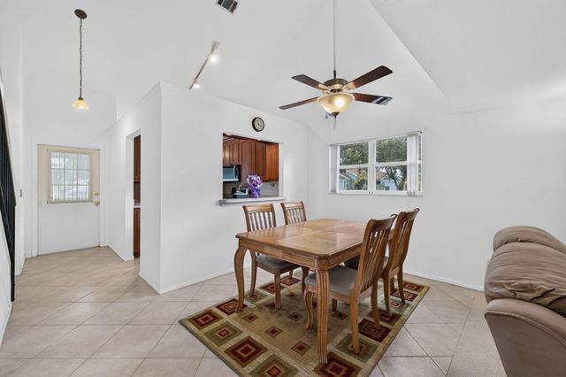 1474 SE Rivergreen Circle, Port St. Lucie, Port St Lucie, FL 34952