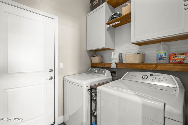 1360 Lambrays Lane, Sparks, NV 89436