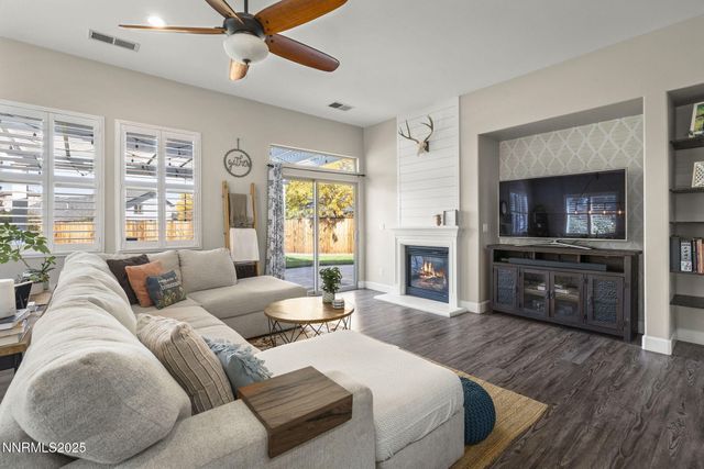 1360 Lambrays Lane, Sparks, NV 89436