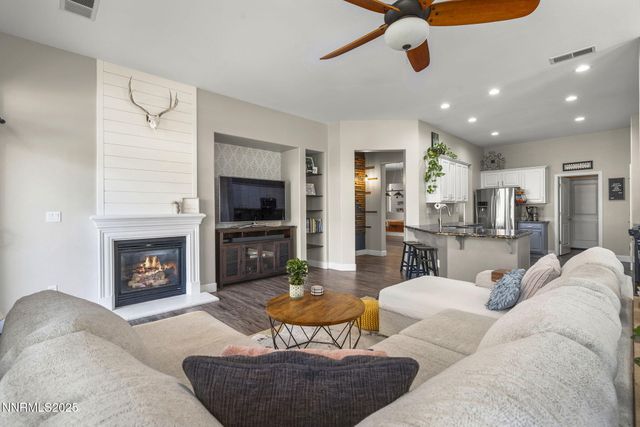 1360 Lambrays Lane, Sparks, NV 89436