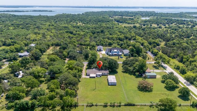 20 Wolters Street, Hickory Creek, TX 75065
