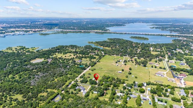 20 Wolters Street, Hickory Creek, TX 75065