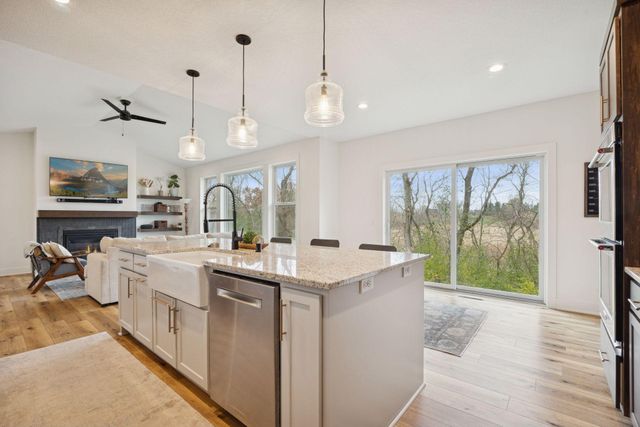 4160 Boulder Circle, Webster, MN 55088