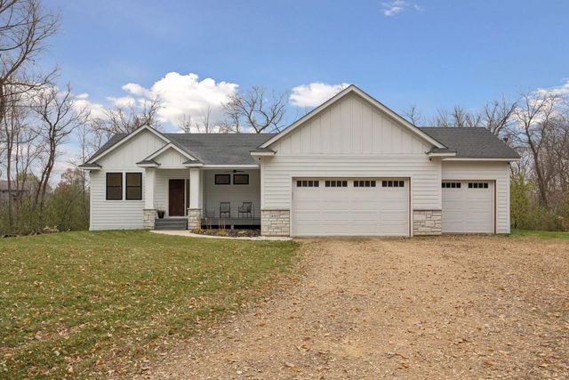 4160 Boulder Circle, Webster, MN 55088