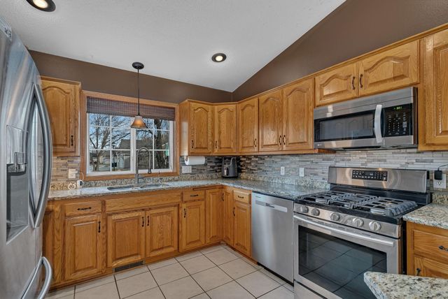 1000 Brook Court, Sauk Rapids, MN 56379
