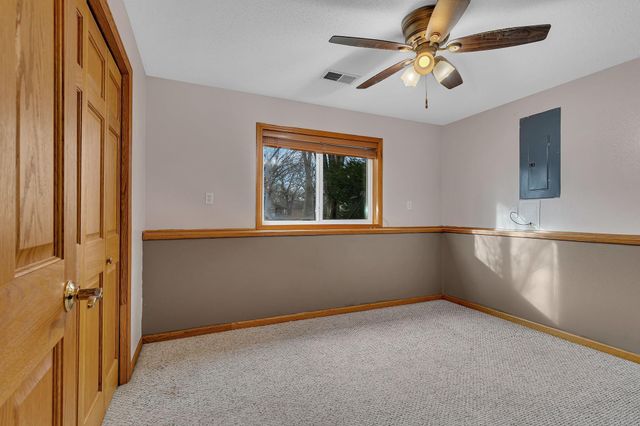 1000 Brook Court, Sauk Rapids, MN 56379