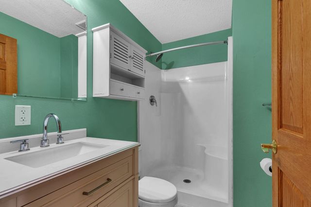 1000 Brook Court, Sauk Rapids, MN 56379