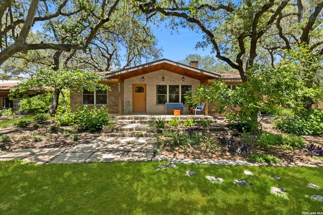 8627 FLINT ROCK DR, Boerne, TX 78006