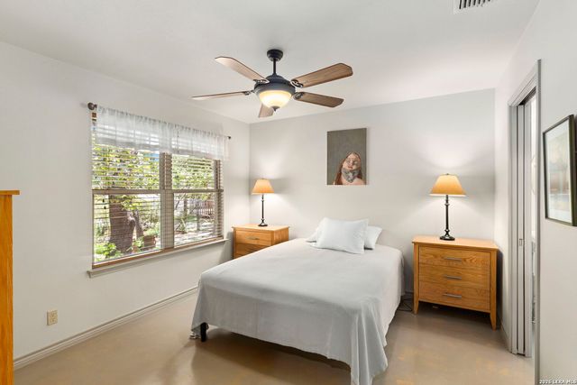 8627 FLINT ROCK DR, Boerne, TX 78006