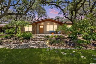 8627 FLINT ROCK DR, Boerne, TX 78006