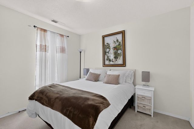 504 Kally Court NE, Albuquerque, NM 87123