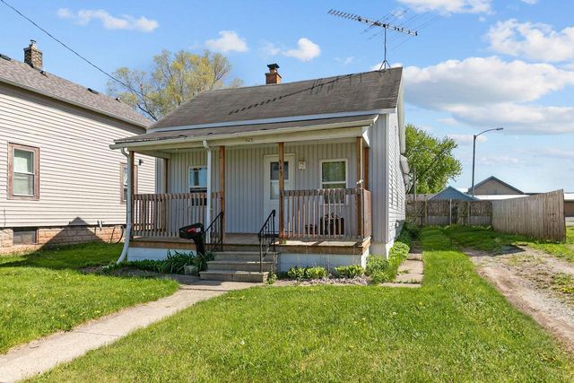 543 W 4th AVENUE, Oshkosh, WI 54902