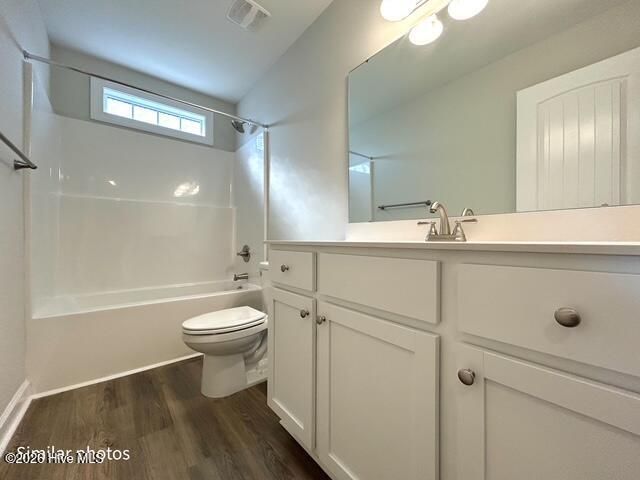 825 Hidden Bridge Drive, Jacksonville, NC 28546