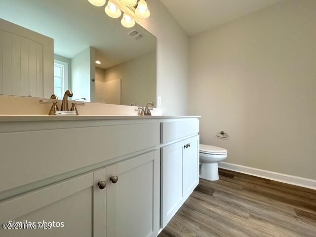 825 Hidden Bridge Drive, Jacksonville, NC 28546