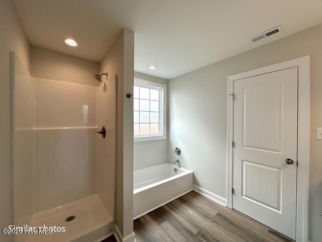 825 Hidden Bridge Drive, Jacksonville, NC 28546