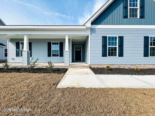 825 Hidden Bridge Drive, Jacksonville, NC 28546