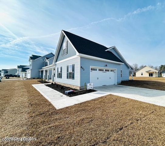 825 Hidden Bridge Drive, Jacksonville, NC 28546