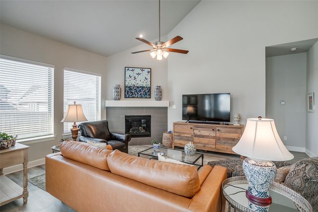 2220 Longspur, Fort Worth, TX 76008