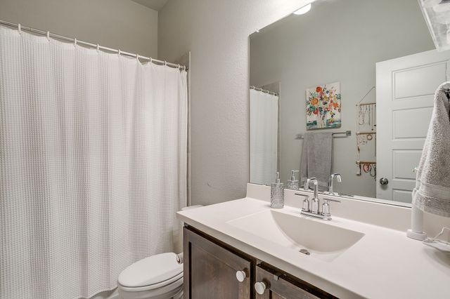 2220 Longspur, Fort Worth, TX 76008