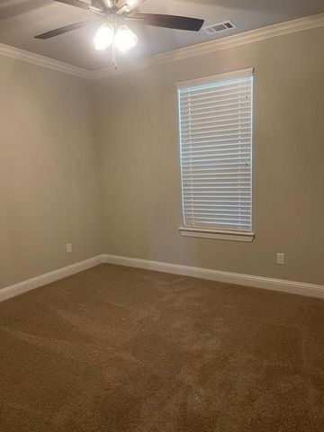 1036 Timber Hills Drive, Weatherford, TX 76087