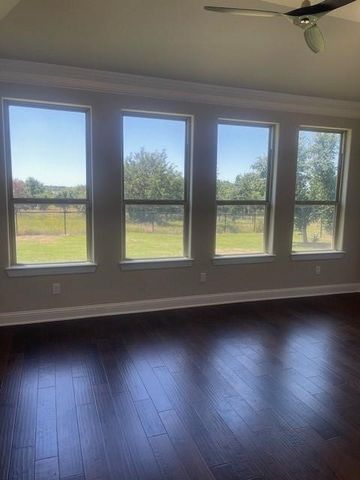 1036 Timber Hills Drive, Weatherford, TX 76087