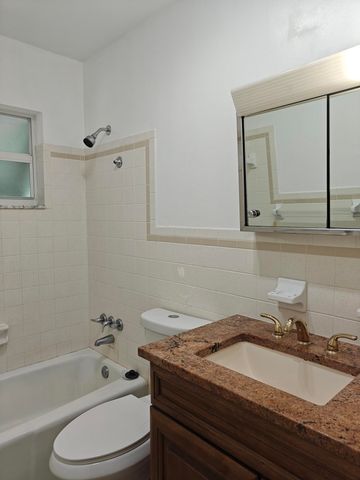 228 N Federal Highway, Lake Worth Beach, FL 33460