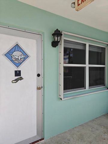 228 N Federal Highway, Lake Worth Beach, FL 33460