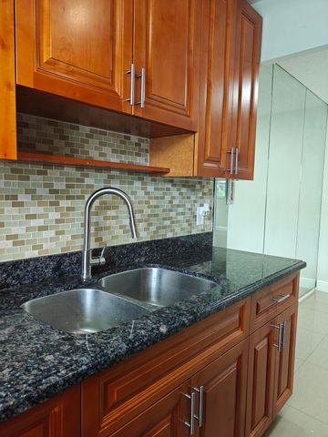 228 N Federal Highway, Lake Worth Beach, FL 33460
