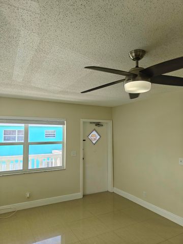 228 N Federal Highway, Lake Worth Beach, FL 33460