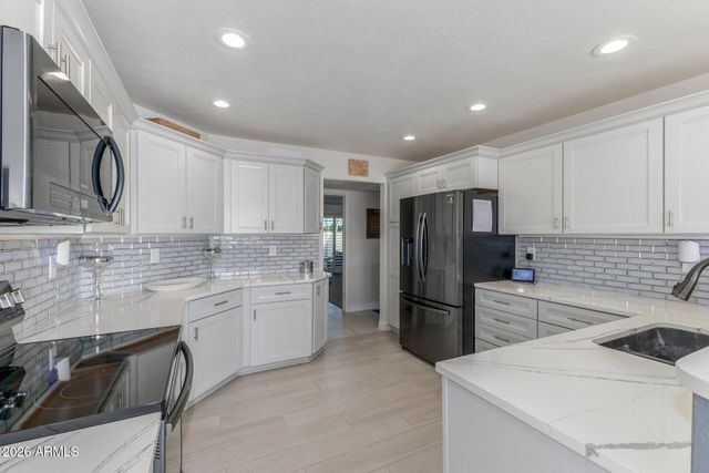 20624 N 135TH Avenue, Sun City West, AZ 85375