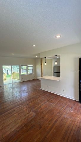 715 S CLYDE AVENUE, Kissimmee, FL 34741