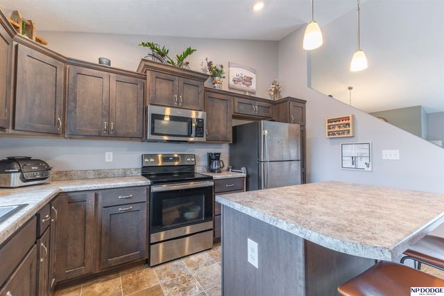 14802 S 19th Street, Bellevue, NE 68123