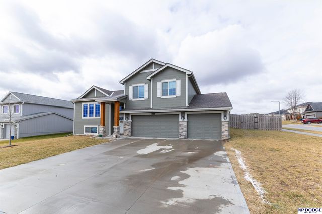 14802 S 19th Street, Bellevue, NE 68123