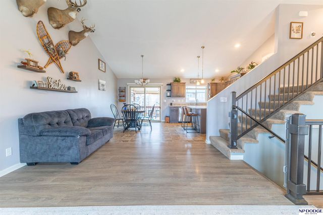 14802 S 19th Street, Bellevue, NE 68123