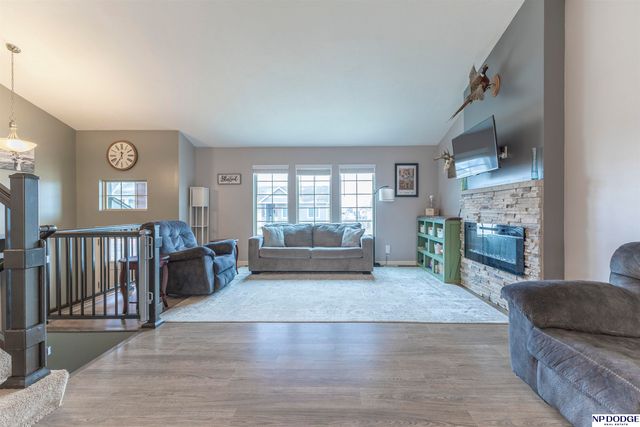 14802 S 19th Street, Bellevue, NE 68123