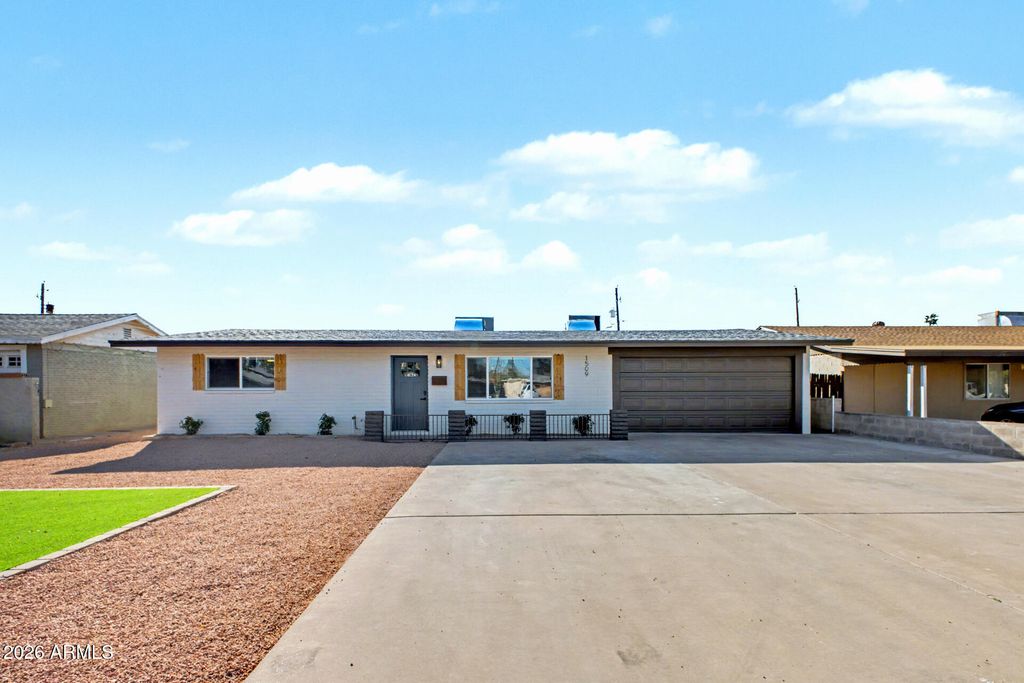 Image 1 of property listing at 1509 W Pepper Place, Mesa, AZ 85201
