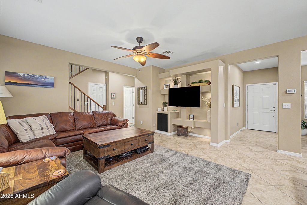 2519 W LUCIA Drive, Phoenix, AZ 85085 — photo 5