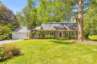 2 Honey Drive, Asheville, NC 28805