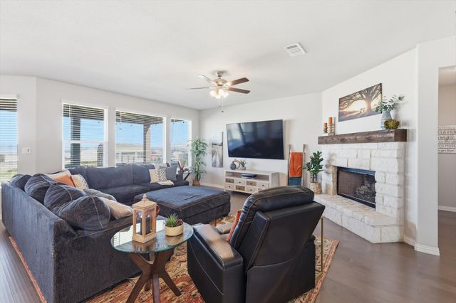 123 Croft Court, Decatur, TX 76234