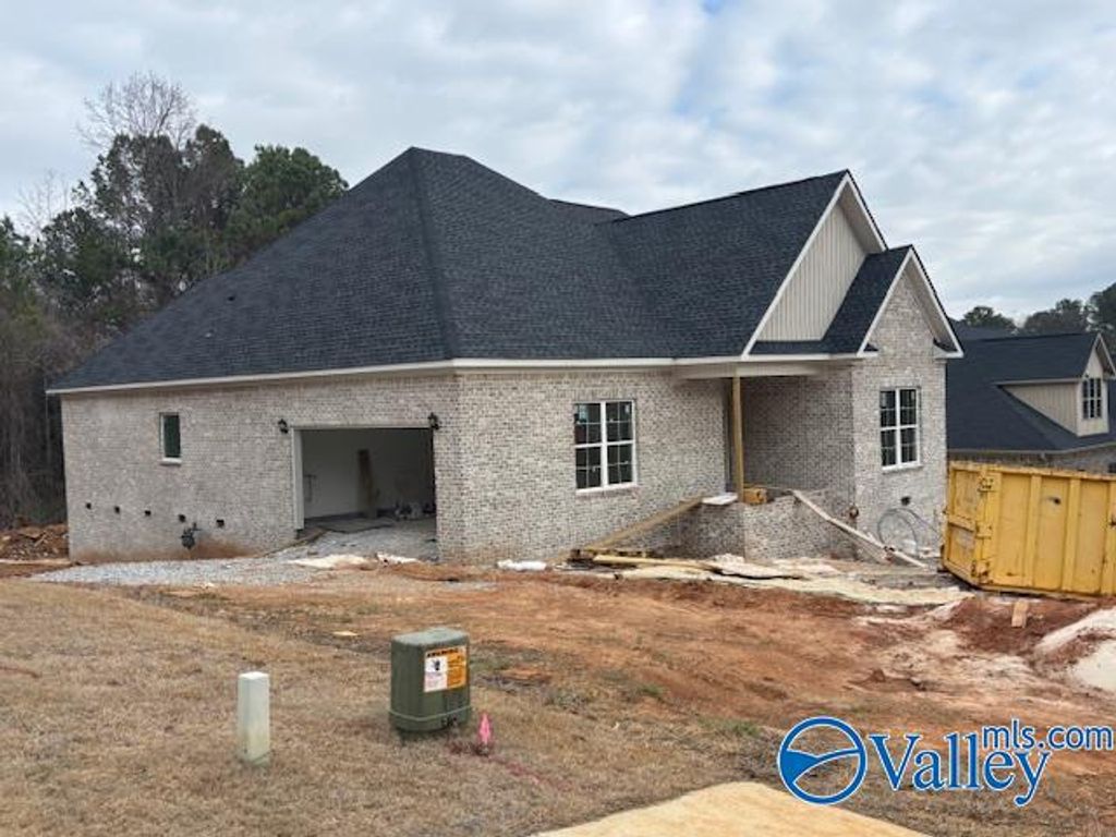 158 Santa Maria Drive, Huntsville, AL 35811