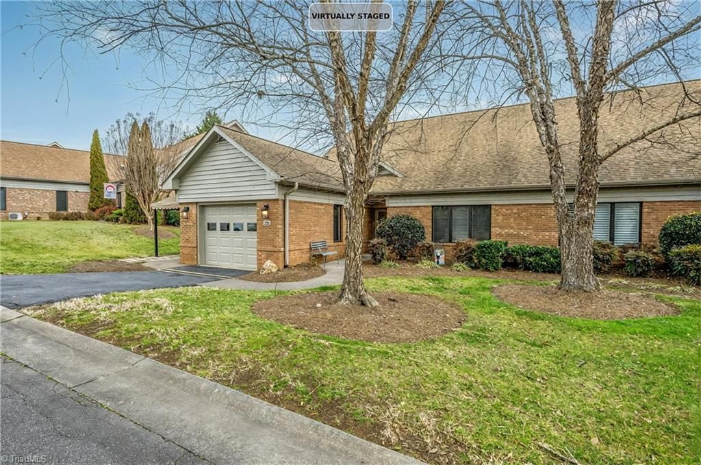 333 Hollybrook Drive, Bermuda Run, NC 27006