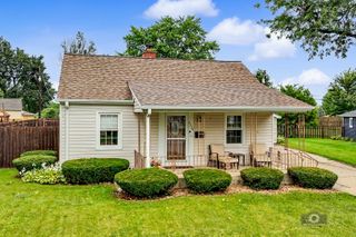 1530 Marquette Court, Joliet, IL 60435