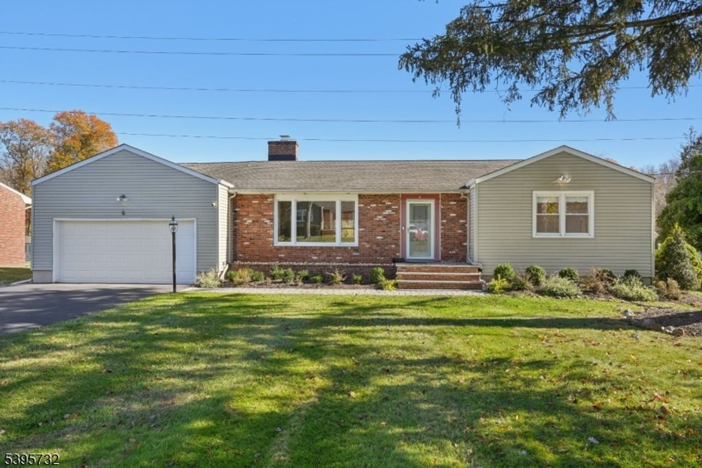 6 Arrow Dr, Livingston Twp., NJ 07039