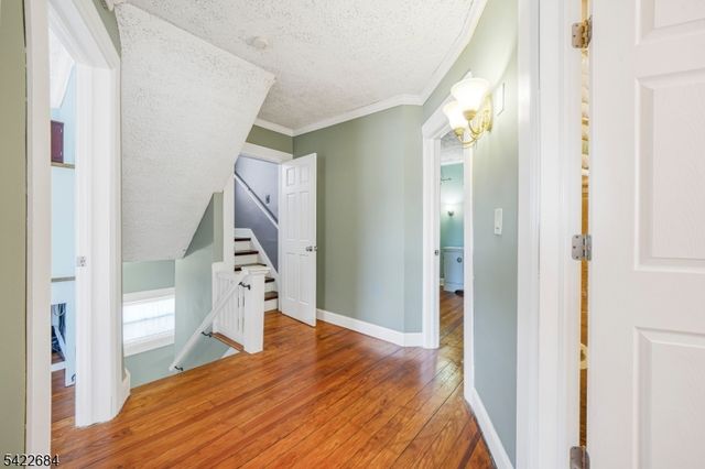 724 Floral Ave, Elizabeth City, NJ 07208