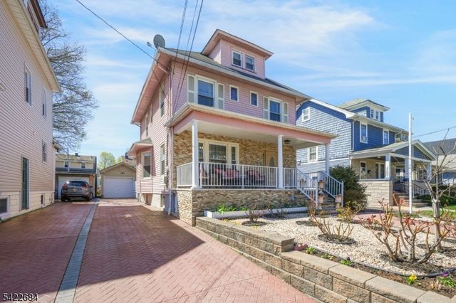 724 Floral Ave, Elizabeth City, NJ 07208
