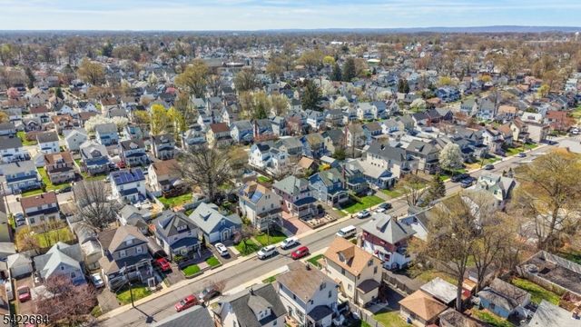724 Floral Ave, Elizabeth City, NJ 07208