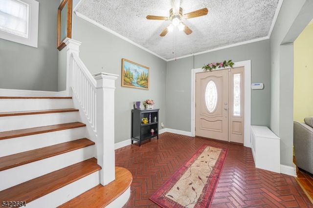 724 Floral Ave, Elizabeth City, NJ 07208