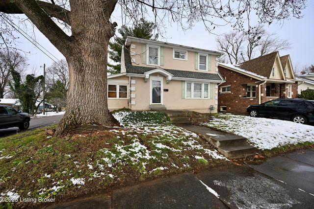 837 Reading Rd, Louisville, KY 40217