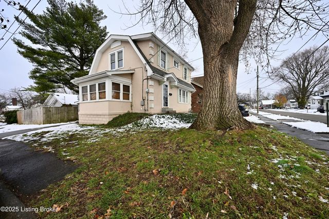 837 Reading Rd, Louisville, KY 40217